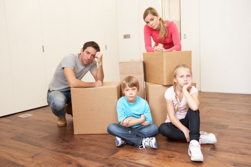 Local removal van serving Monkenhadley with careful handling